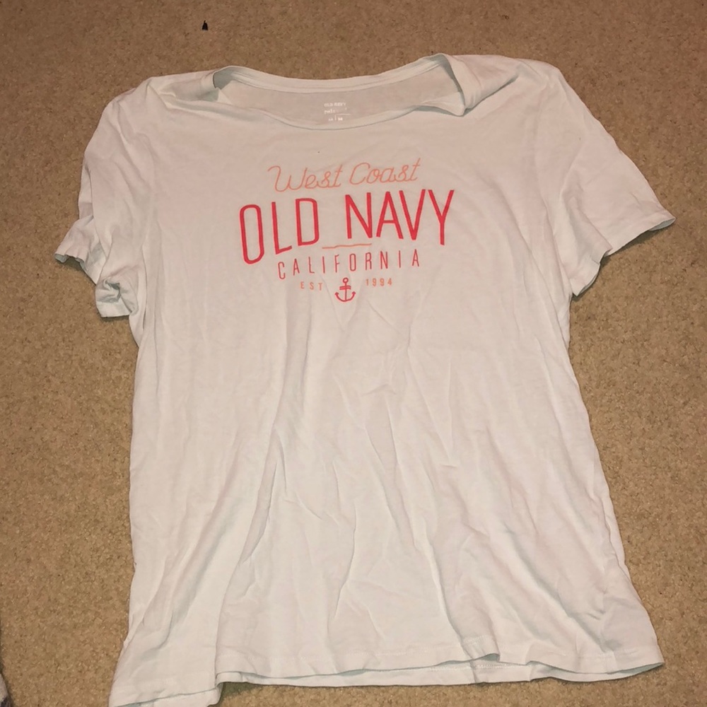 Old Navy Tee Shirt
